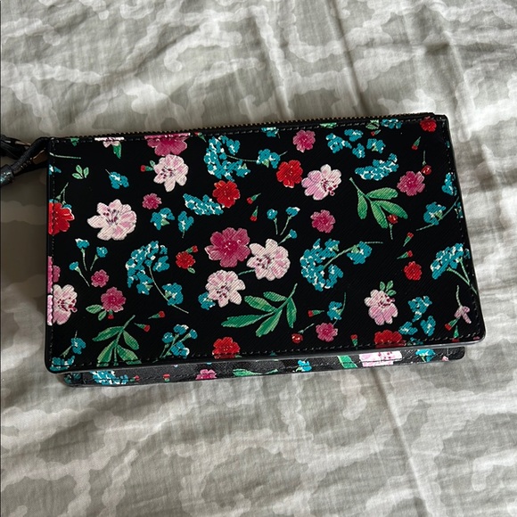 EUC Kate Spade Black and Pink Floral Clutch Wristlet - Picture 2 of 5